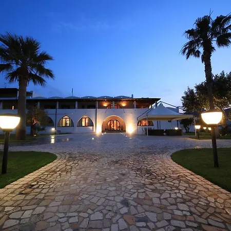 Garden Hotel