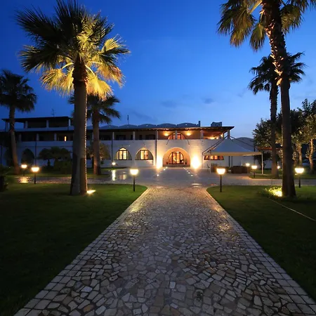 Hotel Garden 4*