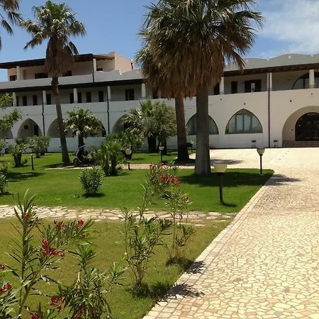 Garden 4*