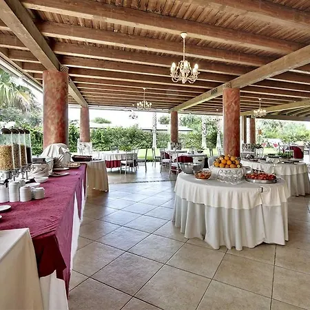 Hotel Garden 4*